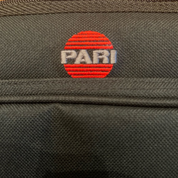 Pari Camera Bag With Shoulder Strap NWOT - Picture 7 of 8